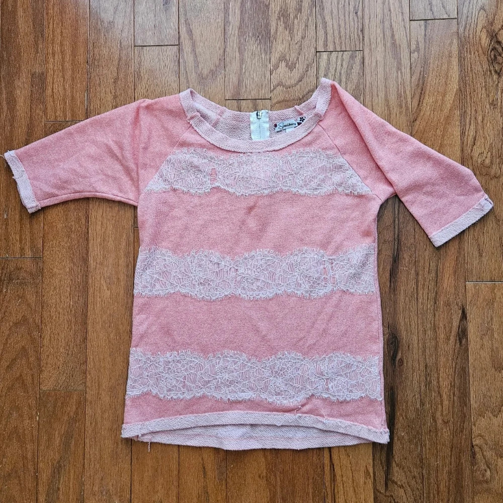 Speechless girl's sweater. Size xl 14/16 Pink and White